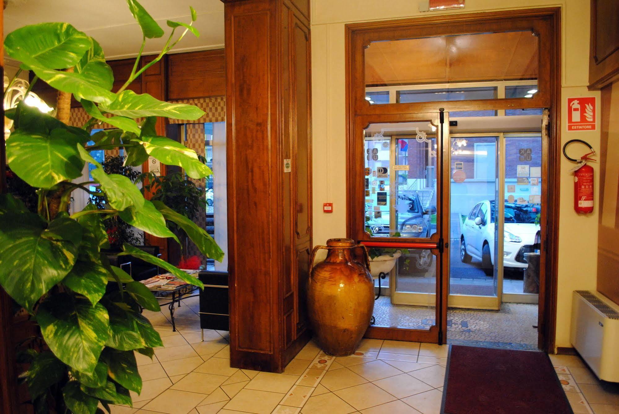 Hotel Domus Maranello Exterior photo